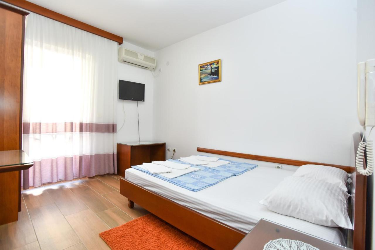 Vila Idila Budva Kültér fotó