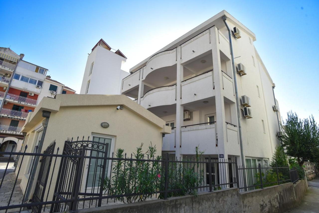 Vila Idila Budva Kültér fotó